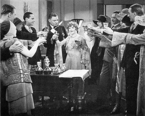 Betty Balfour in Champagne (1928) Betty Balfour in Champagne (1928)