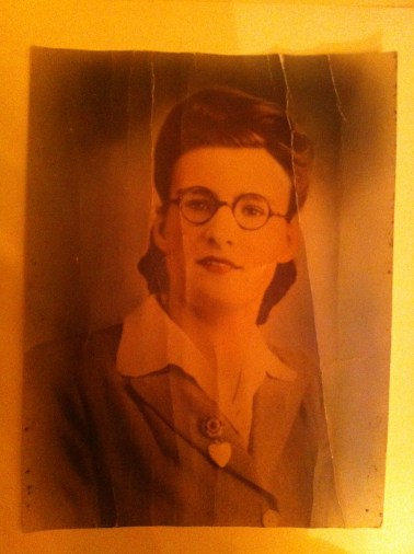 Ayse's grandmother in 1943 Ayse's grandmother in 1943