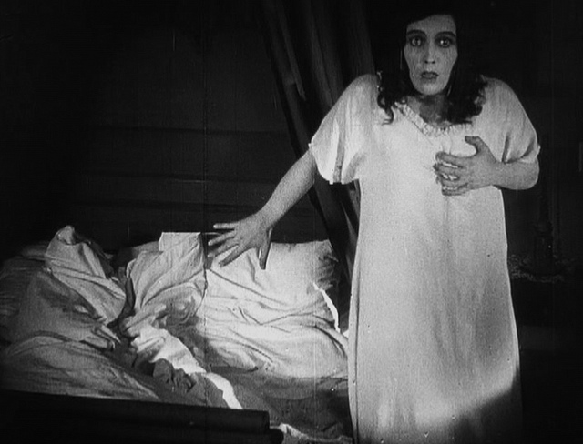 Nosferatu (1922)