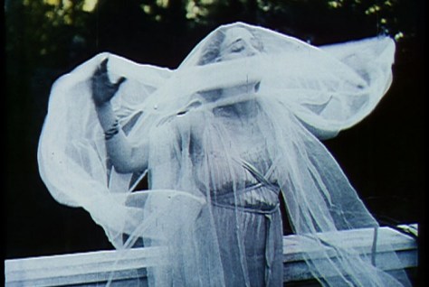 Rapsodia Satanica (Nino Oxilia, 1915)