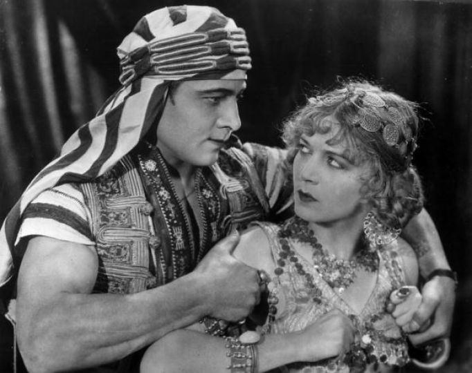 Rudolph Valentino and Vilma Banky in The Son of the Sheik