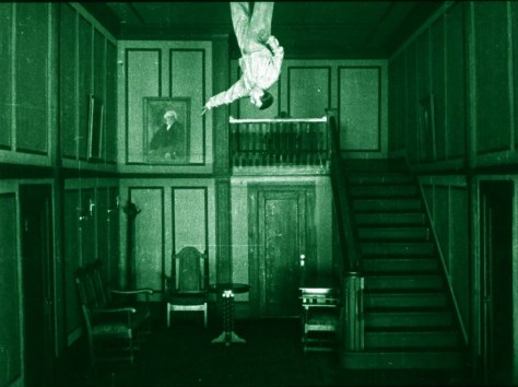 When the Clouds Roll By. Lobster Films, Paris