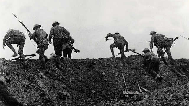 The Battle of the Somme (1916)