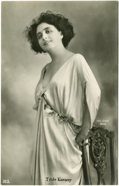 Portrait of Tilde Kassay. Collezione Jay Weissberg