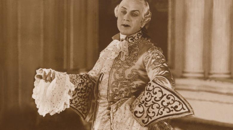 Ivan Mosjoukine in The Loves of Casanova (1927)