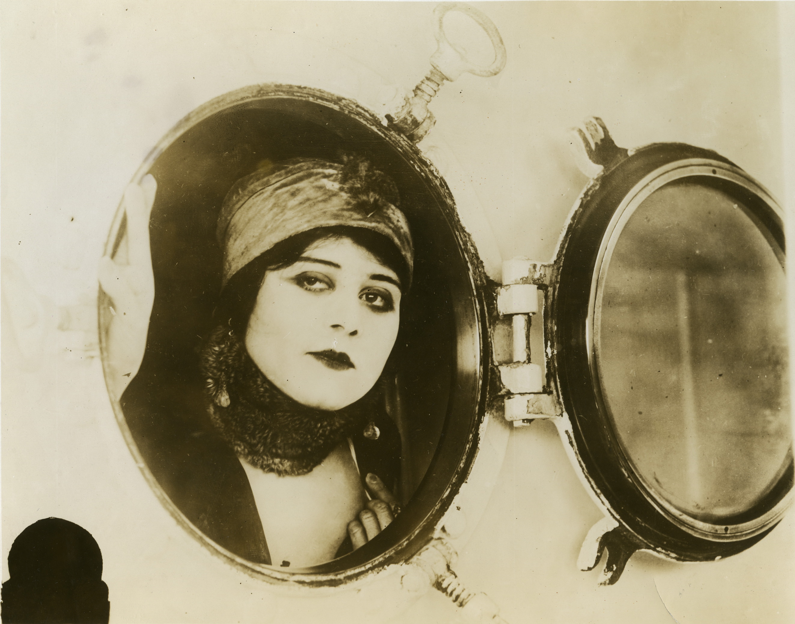 A FOOL THERE WAS (US 1915) Credit: The Museum of Modern Art, New York