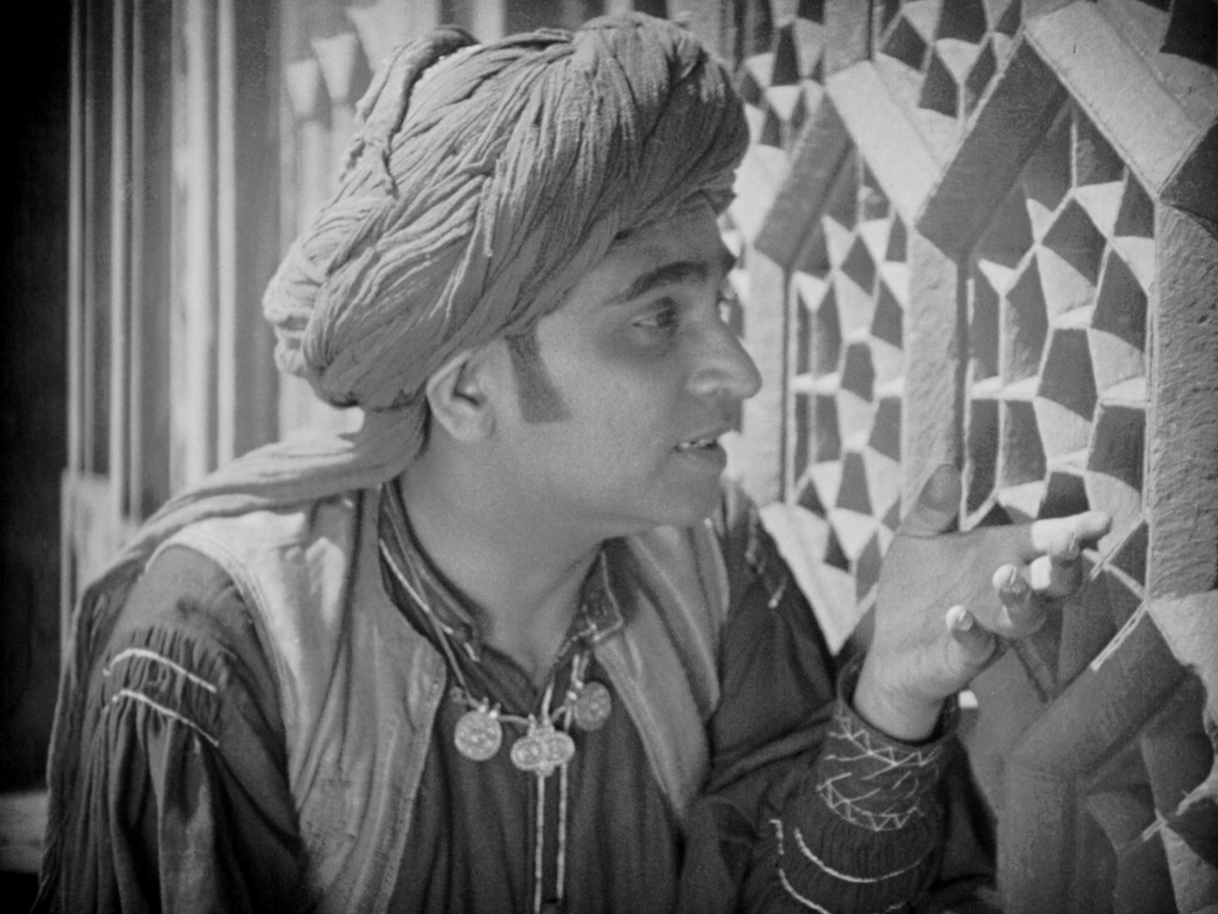 Himansu Rai (Shiraz) in Shiraz: A Romance of India (1928, BFI National Archive)