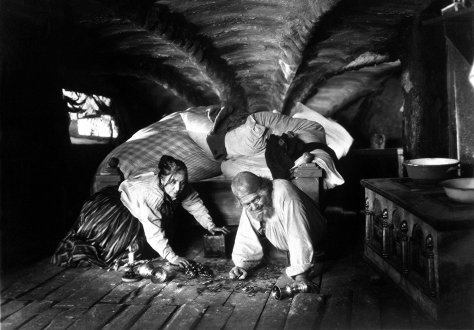 The Treasure (Der Schatz, 1923)