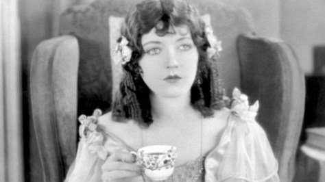 mariondavieslightsofoldbroadway