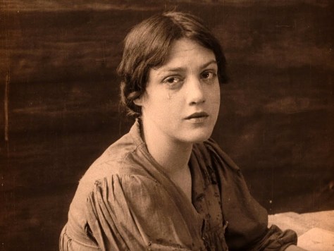 Madeyn Clare in THE LINCOLN CYCLE (US 1917) di John M. Stahl Credits: The Library of Congress, Washington DC