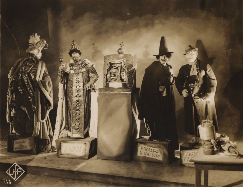 Waxworks (1924)